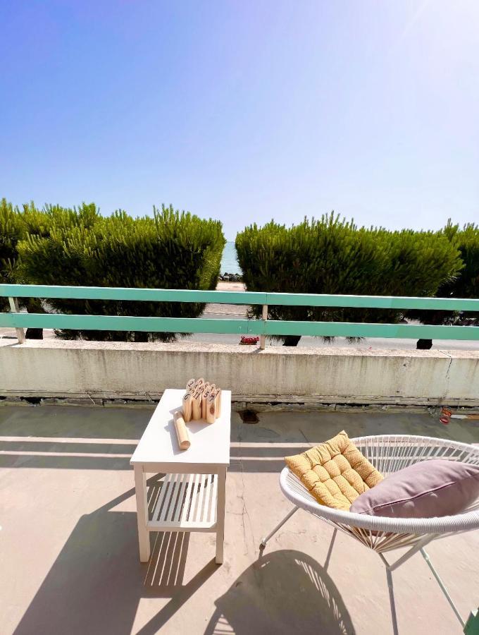 Front De Mer Rivedoux-Plage - Terrasse Exterieur - Parking Exterior photo